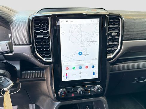 Used 2024 Ford Ranger XLT w/ Trailer Tow Package image 27