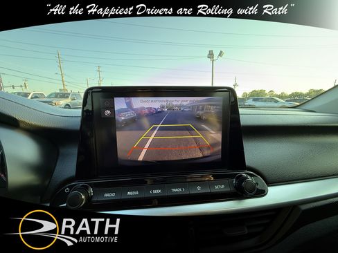 Used 2024 Kia Forte LX image 15