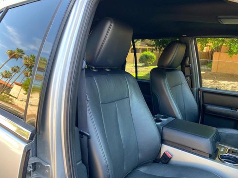 Used 2016 Ford Expedition Limited AWD/4WD image 57