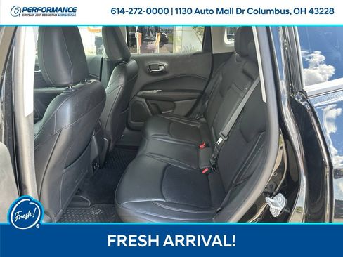 Used 2018 Jeep Compass Latitude w/ Popular Equipment Group AWD/4WD image 25