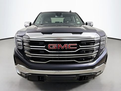 Used 2025 GMC Sierra 1500 SLT AWD/4WD image 2