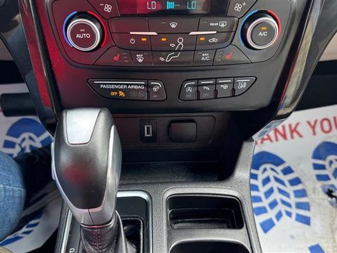Used 2019 Ford Escape Titanium image 38