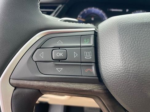 New 2026 Jeep Grand Cherokee L Limited AWD/4WD image 33