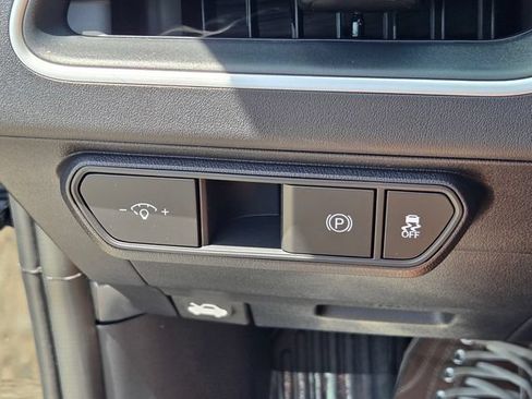 New 2026 Kia K4 FWD image 14
