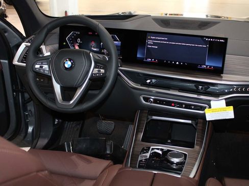 Used 2026 BMW X5 sDrive40i RWD image 19