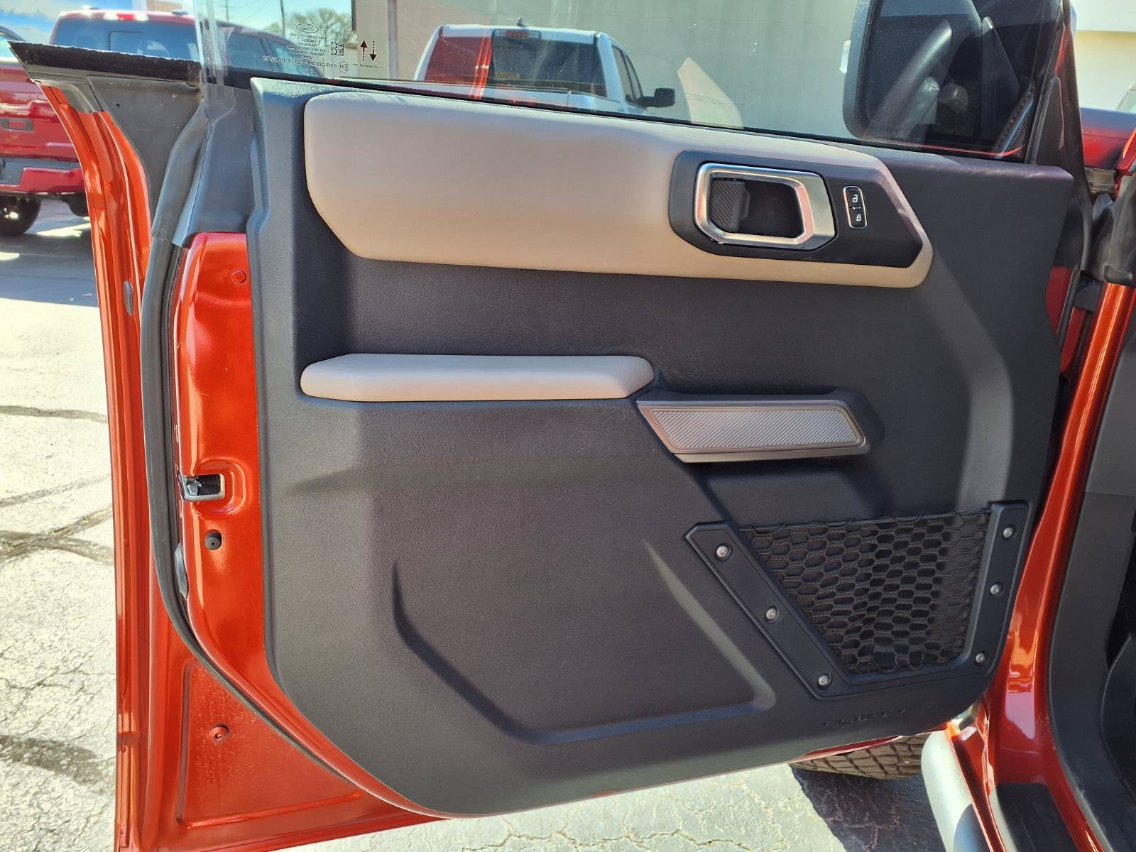 Used 2023 Ford Bronco Wildtrak AWD/4WD image 13