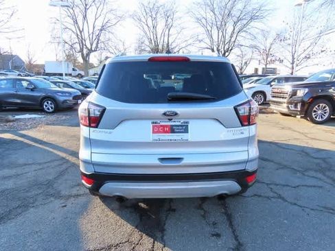 Used 2018 Ford Escape Titanium w/ Ford Safe & Smart Package image 5