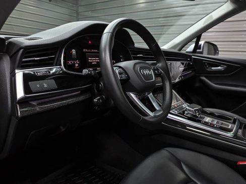 Used 2021 Audi Q7 3.0T Premium Plus w/ Premium Plus Package AWD/4WD image 10