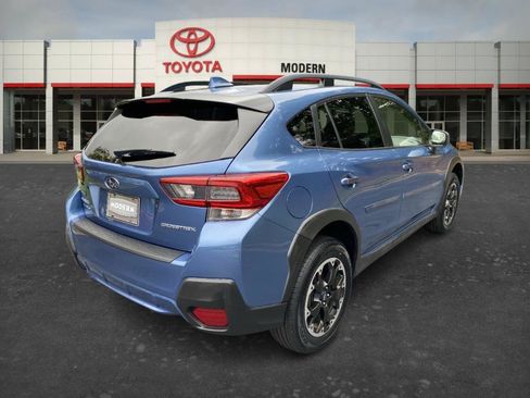 Used 2021 Subaru Crosstrek 2.0i Premium w/ Moonroof Package AWD/4WD image 5