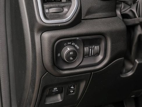 Used 2023 RAM 1500 Laramie AWD/4WD image 38