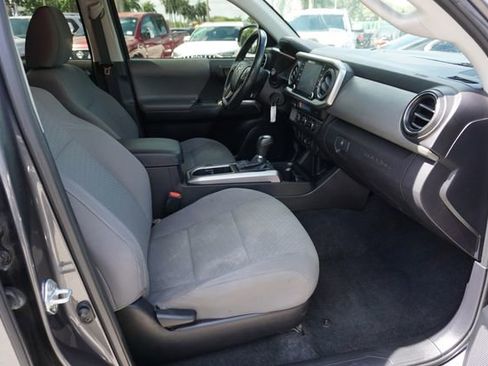 Used 2021 Toyota Tacoma SR5 RWD image 3