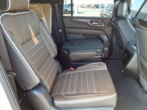 New 2026 GMC Yukon XL Denali Ultimate w/ LPO, Floor Liner Package image 24