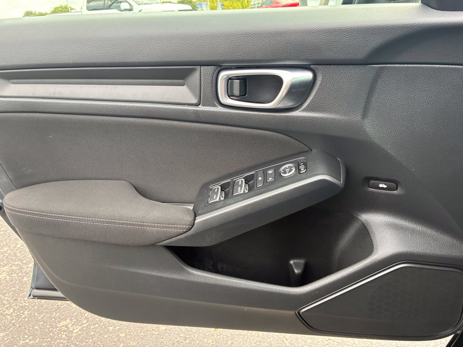 Used 2025 Honda Civic Sport image 12