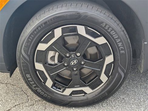 Used 2025 Hyundai Santa Fe SE image 11