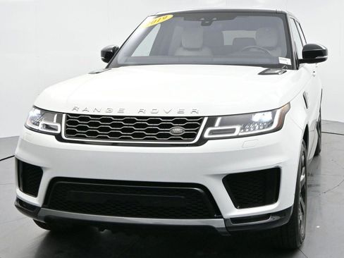 Used 2019 Land Rover Range Rover Sport HSE image 2