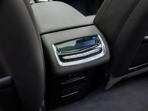 New 2025 Cadillac XT6 Sport image 21