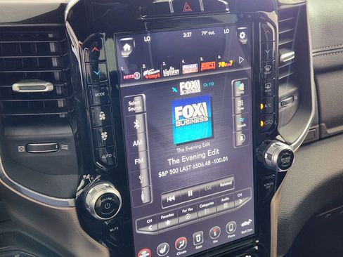 Used 2019 RAM 1500 Laramie w/ Sport Appearance Package image 23