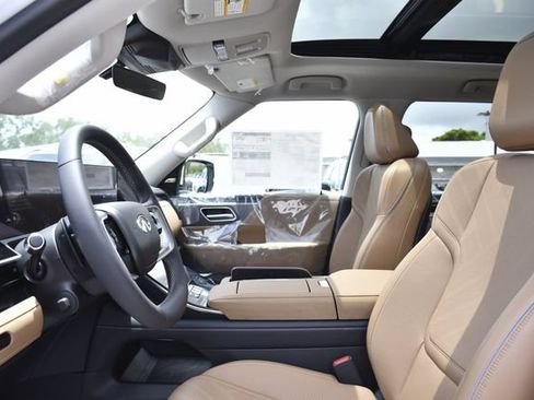 New 2026 INFINITI QX80 Luxe w/ Cargo Package RWD image 23
