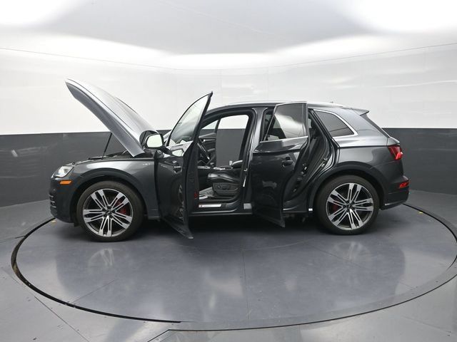 Used 2018 Audi SQ5 Prestige AWD/4WD image 42