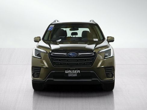 Used 2022 Subaru Forester Limited AWD/4WD image 8