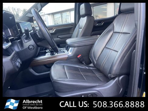 Used 2023 Chevrolet Silverado 1500 High Country w/ High Country Premium Package image 10