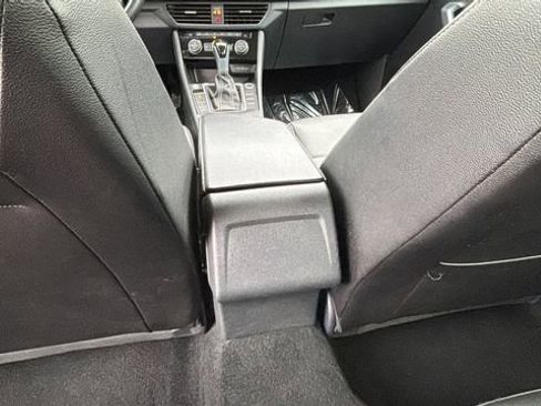 Used 2024 Volkswagen Jetta SE image 21