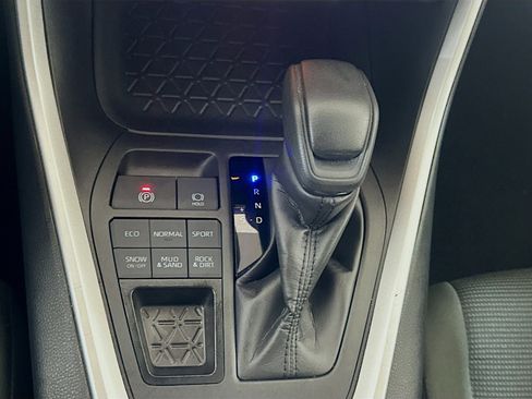 Used 2024 Toyota RAV4 LE image 24