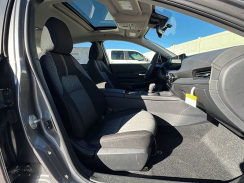 New 2026 Nissan Sentra SV w/ SV Convenience Package FWD image 28
