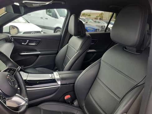 Certified 2024 Mercedes-Benz GLC 300 image 20
