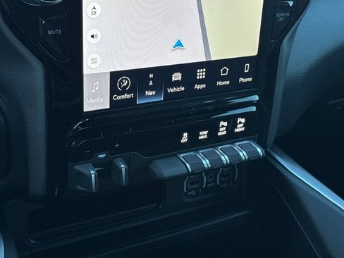 Used 2022 RAM 1500 Big Horn image 23