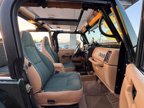 Used 1997 Jeep Wrangler Sahara AWD/4WD image 16