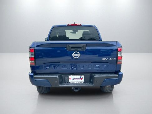 Used 2023 Nissan Frontier SV w/ Technology Package AWD/4WD image 6