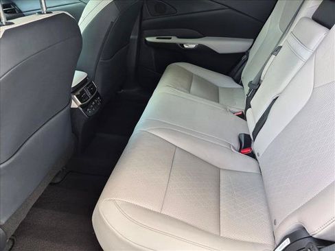 Used 2023 Lexus RX 350 Premium Plus w/ Accessory Package (Z1) AWD/4WD image 18