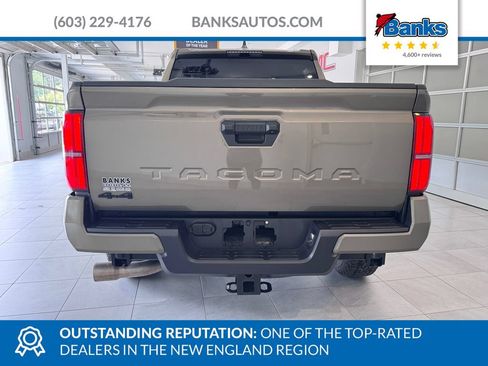 Used 2025 Toyota Tacoma TRD Off-Road AWD/4WD image 7