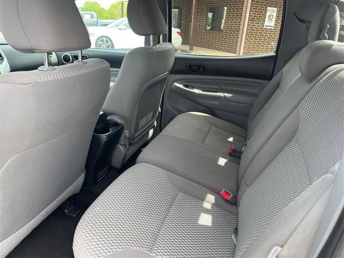 Used 2013 Toyota Tacoma PreRunner w/ SR5 Pkg image 10