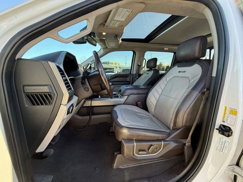 Used 2019 Ford F350 Limited image 8