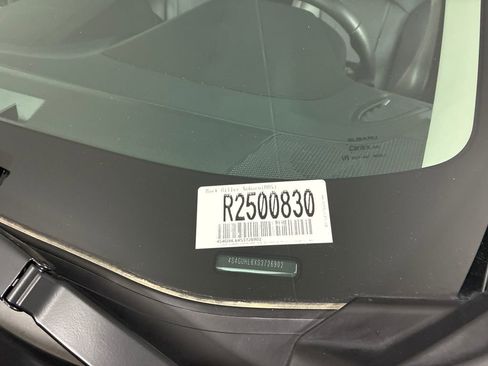 Used 2025 Subaru Crosstrek 2.5i Limited w/ Crosstrek Mirror Package image 6