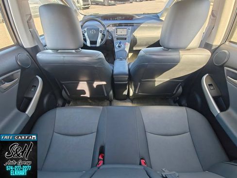 Used 2012 Toyota Prius Four w/ Deluxe Solar Roof Pkg FWD image 20