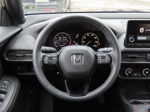 Used 2024 Honda HR-V Sport image 19