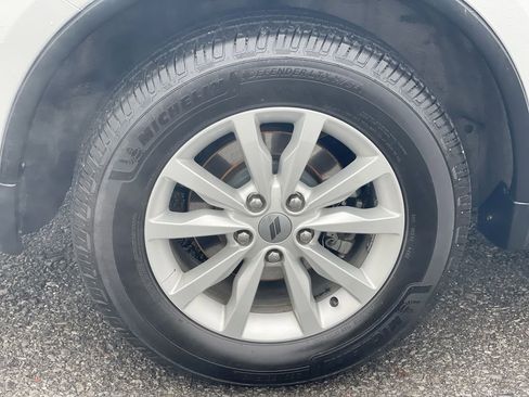 Used 2020 Dodge Durango SXT w/ Trailer Tow Group IV AWD/4WD image 16