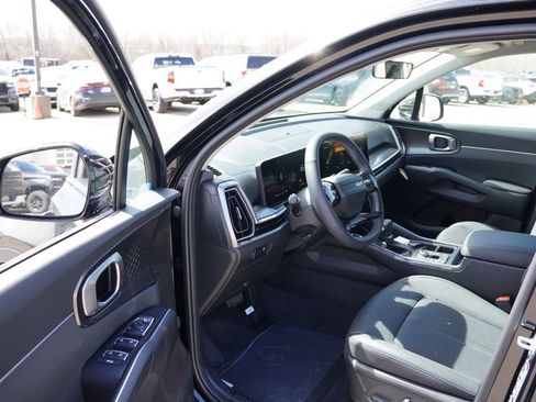 New 2026 Kia Sorento S image 10