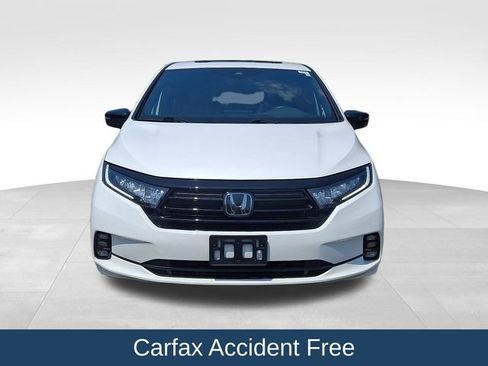 Used 2023 Honda Odyssey Sport image 3