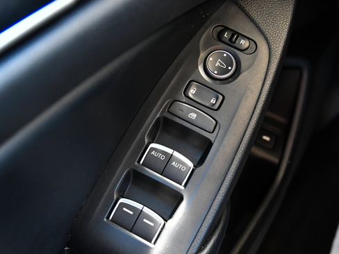 Used 2018 Honda Accord Sport image 34