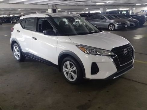 Used 2024 Nissan Kicks S FWD image 1