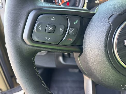 New 2026 Jeep Gladiator Willys AWD/4WD image 14