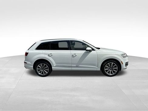 Used 2018 Audi Q7 3.0T Prestige image 6