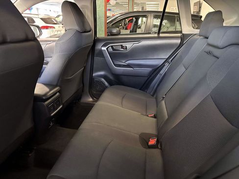 Used 2023 Toyota RAV4 LE AWD/4WD image 13