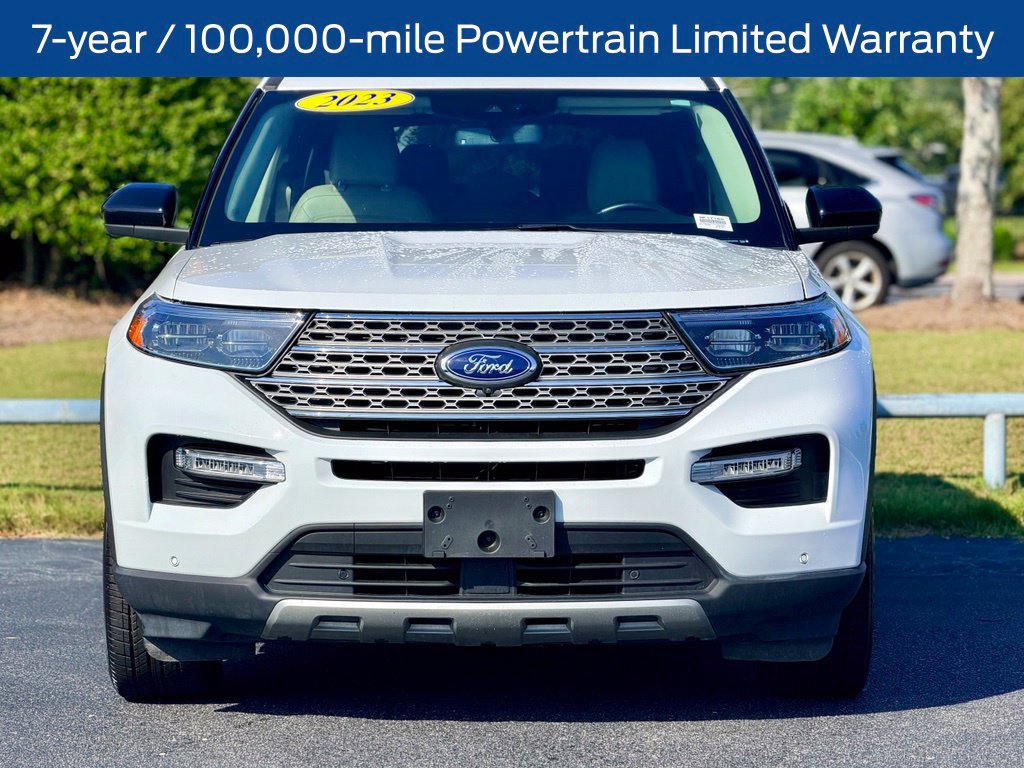 Certified 2023 Ford Explorer Limited AWD/4WD image 4