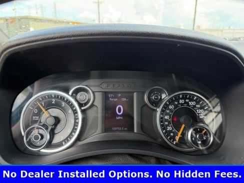 Used 2022 RAM 2500 Tradesman w/ Chrome Appearance Group AWD/4WD image 6