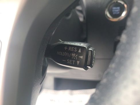 Used 2023 Toyota 4Runner Limited image 23